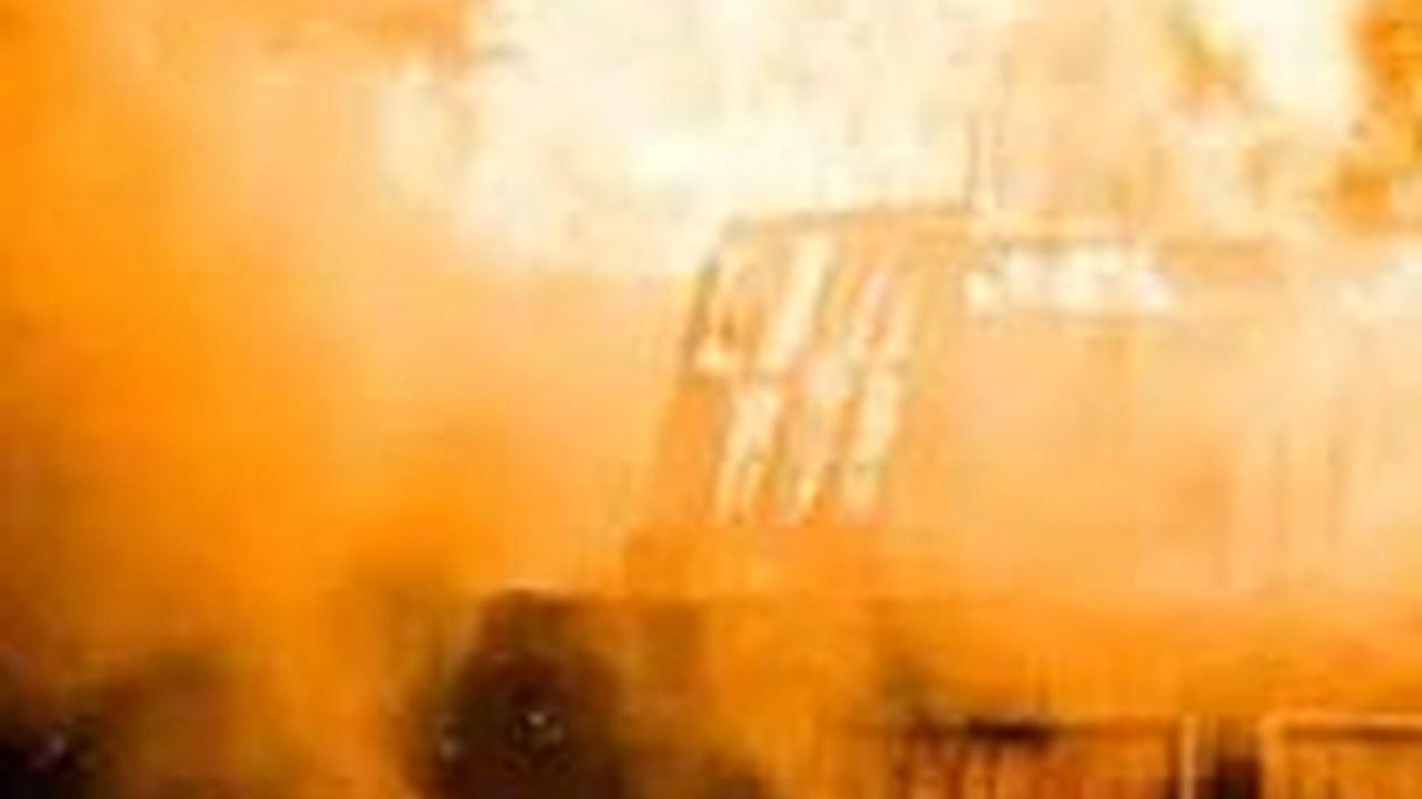 Jalur Berbukit, Kebakaran Hutan di Lereng Gunung Arjuno Sulit Dipadamkan