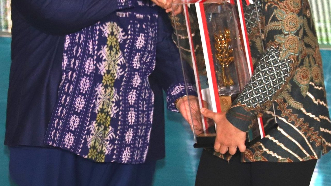 Bupati Trenggalek Raih Penghargaan Nirwasita Tantra 2022 dari Kementerian LHK