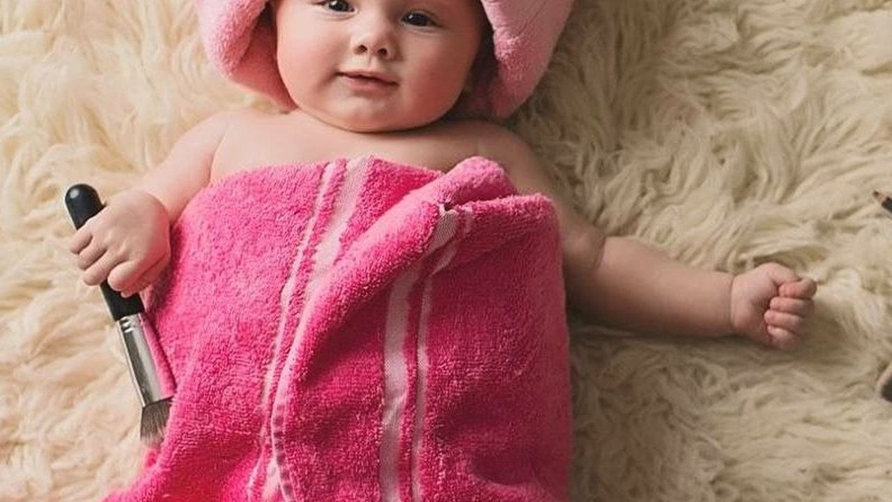 100 Nama Bayi yang Lahir Bulan Agustus, Cocok untuk Anak Perempuan & yang memiliki arti dan makna Cantik Elegan