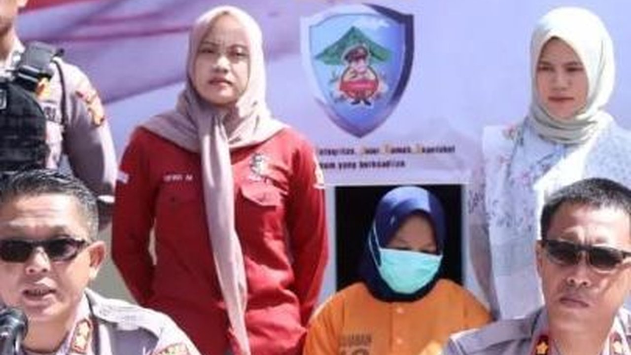 PNS Wanita Nyambi jadi Calo CPNS, Ada Belasan Korban & Kerugiannya Capai Rp700 Juta