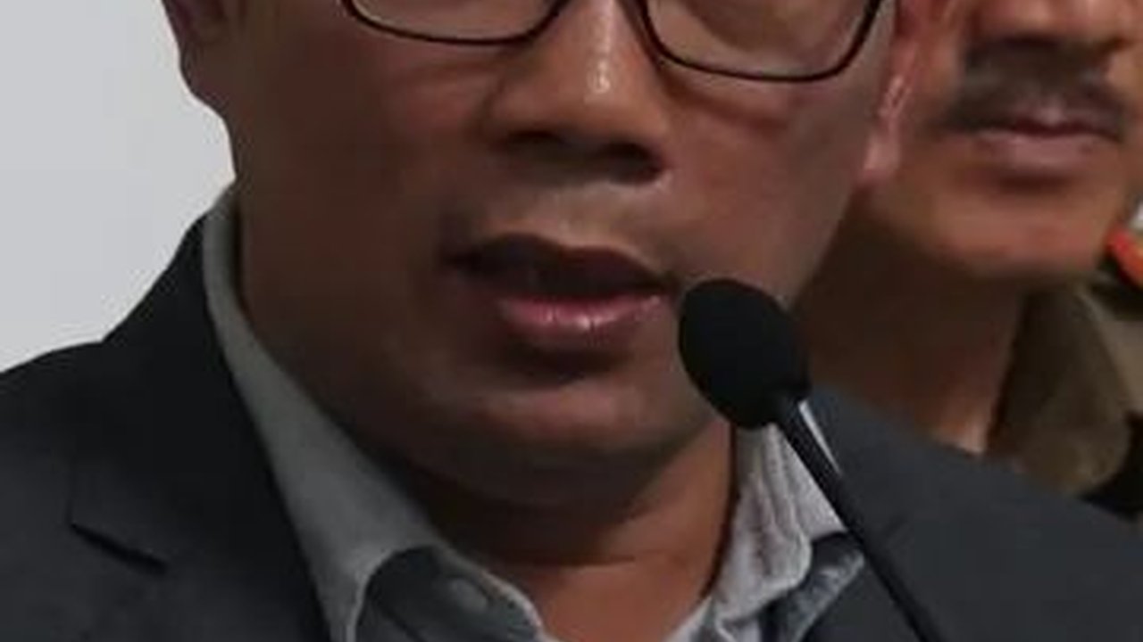 Elektabilitas Tinggi, Emil Ikuti Mekanisme Partai untuk Maju Cawapres