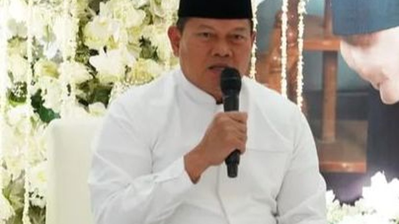 Momen Panglima TNI Berdoa Khusyuk di 40 Hari Wafat Perwira TNI Senior, Dulu Mendiang Pensiun Dini