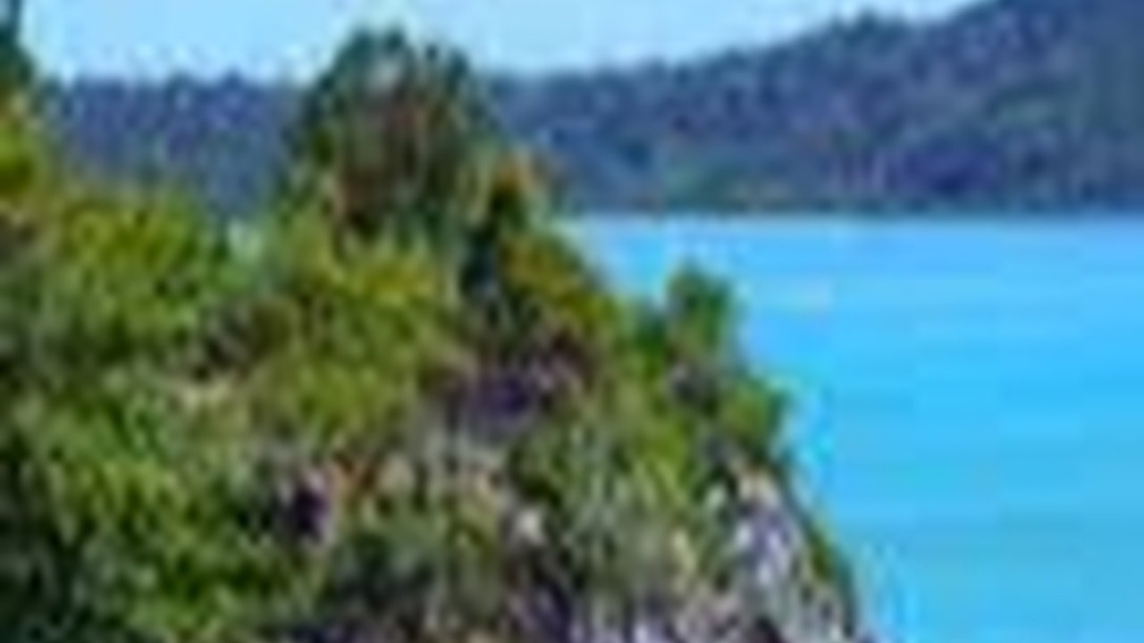 Berkunjung ke Teluk Jantang, Hidden Gem Wisata Bahari di Aceh
