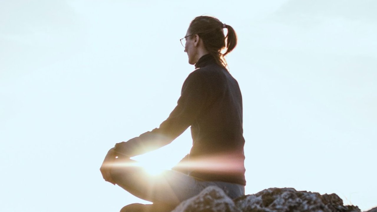 Gabut Adalah Gaji Buta, Ketahui Asal Usul dan Dampaknya pada Kesehatan Mental