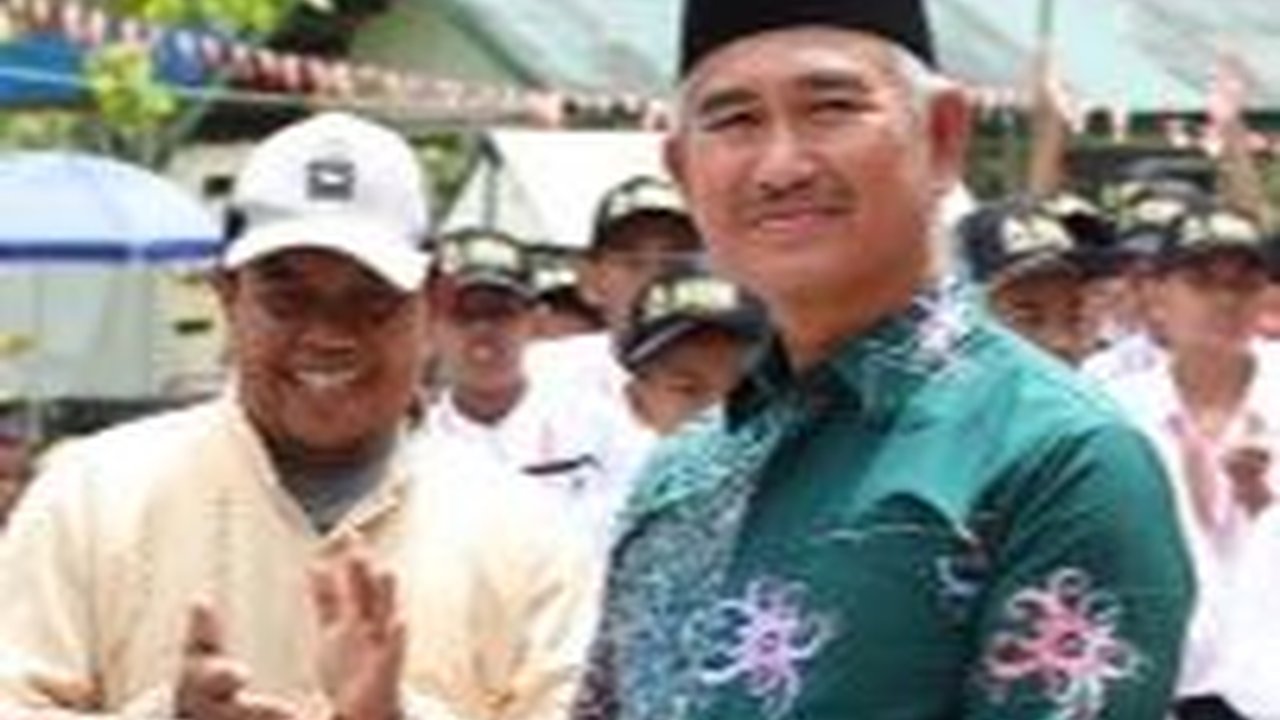 FOTO: Wali Kota Tarakan Hadiri Acara Bersama Bahagiakan Santri