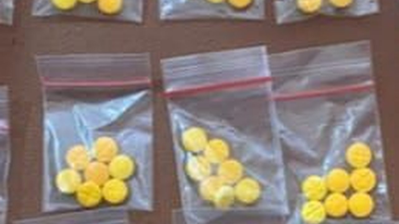 Pengedar Belasan Ribu Tramadol Diciduk Polisi Lewat Layanan 'Lapor Pak Kapolres Reborn'