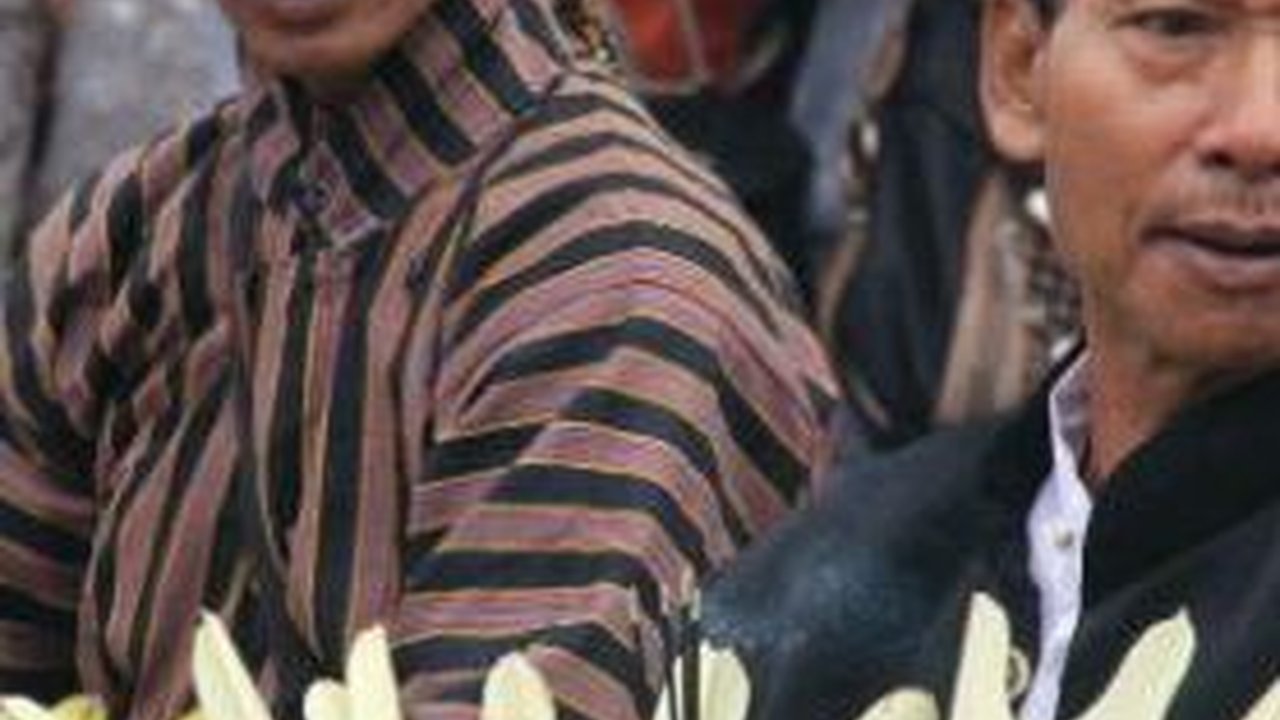 Keseruan Pedagang Pasar Temanggung Gelar Kirab dan Doa Bersama, Harapkan Kelancaran Rizki