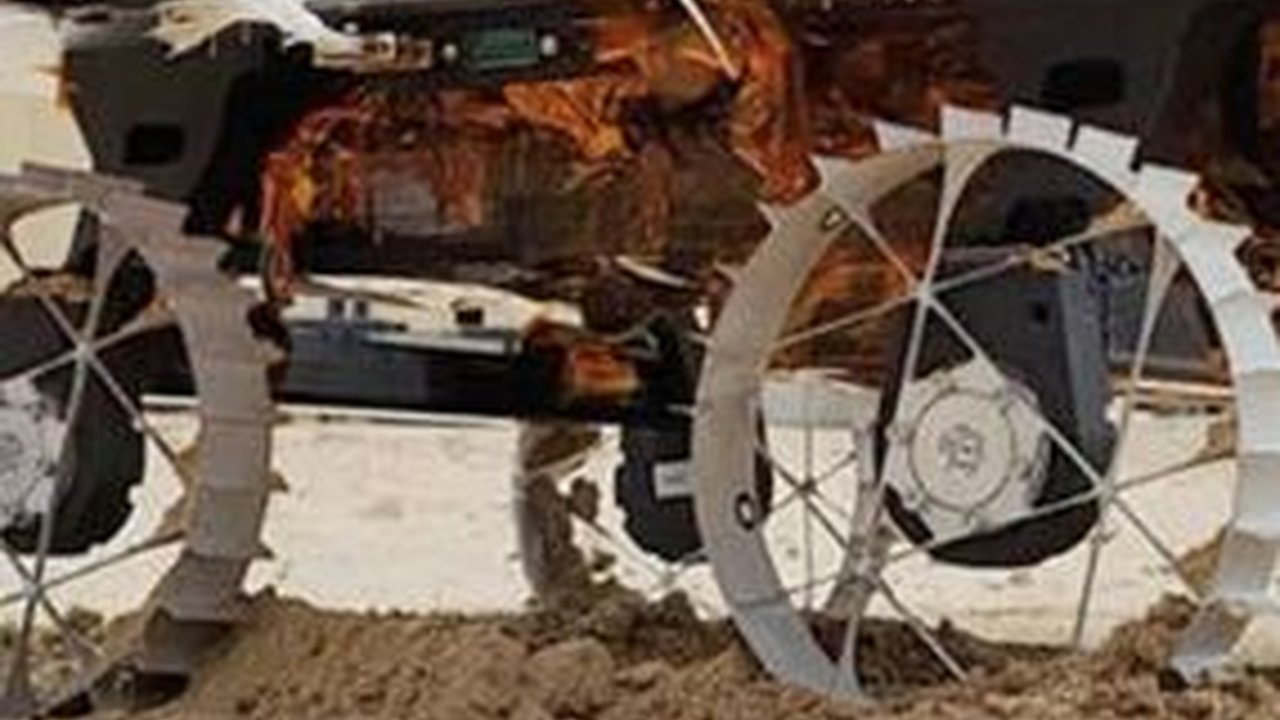 Robot Berukuran Kecil Ini Punya Tugas Berat yang Dipikul dari NASA