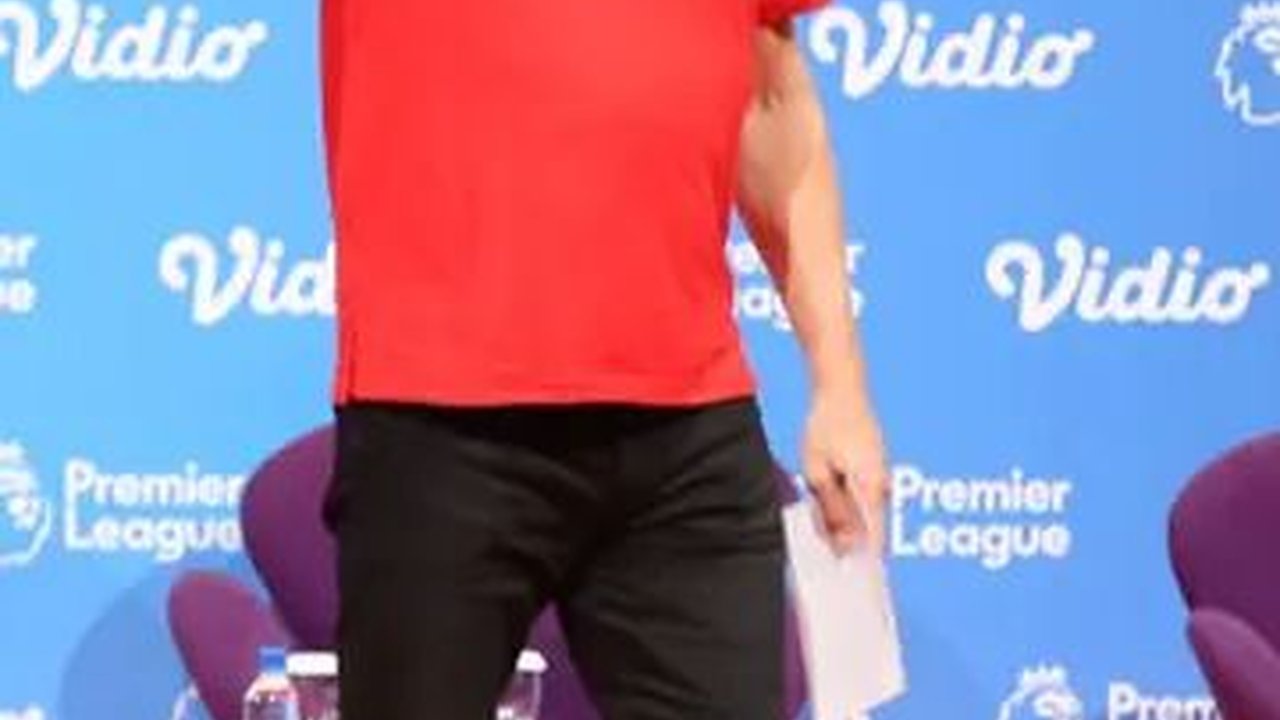 Peter Schmeichel: Suporter Indonesia Bagian Penting Premier League