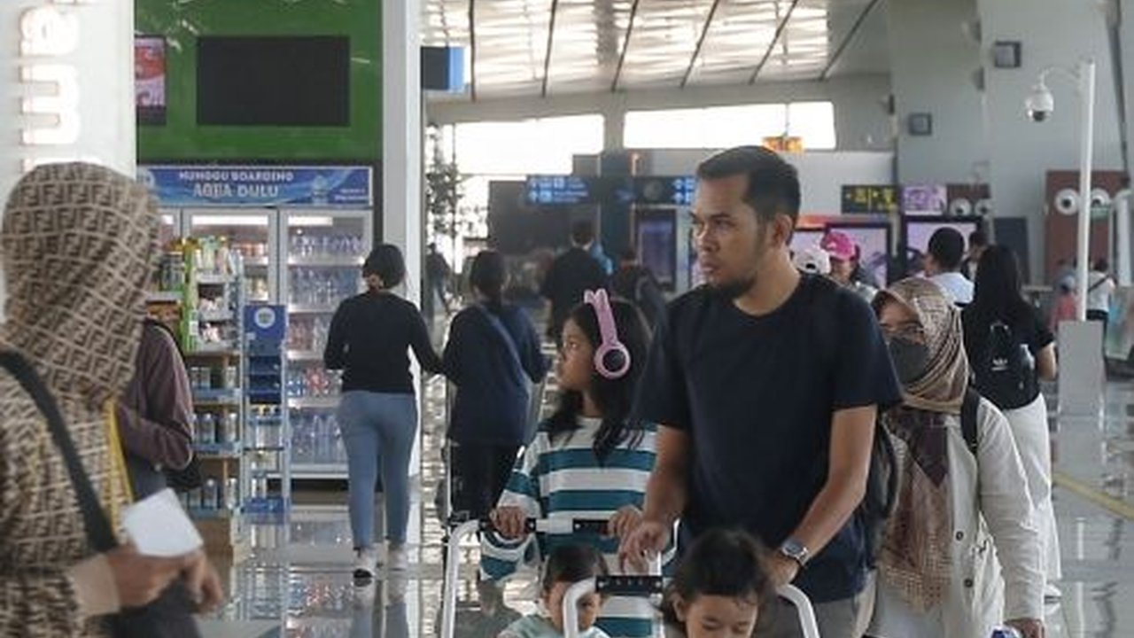 Tips Hemat Pengeluaran di Bandara agar Tak Boncos saat Naik Pesawat