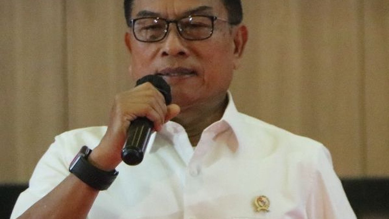 VIDEO: Moeldoko Anggap Omongan Rocky Gerung Tak Bisa Ditoleransi, Polisi Harus Bertindak