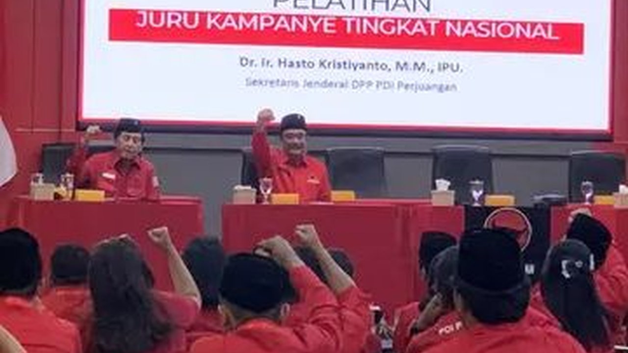 Tim Tujuh Jokowi Berikan Materi Pemenangan Ganjar Pranowo