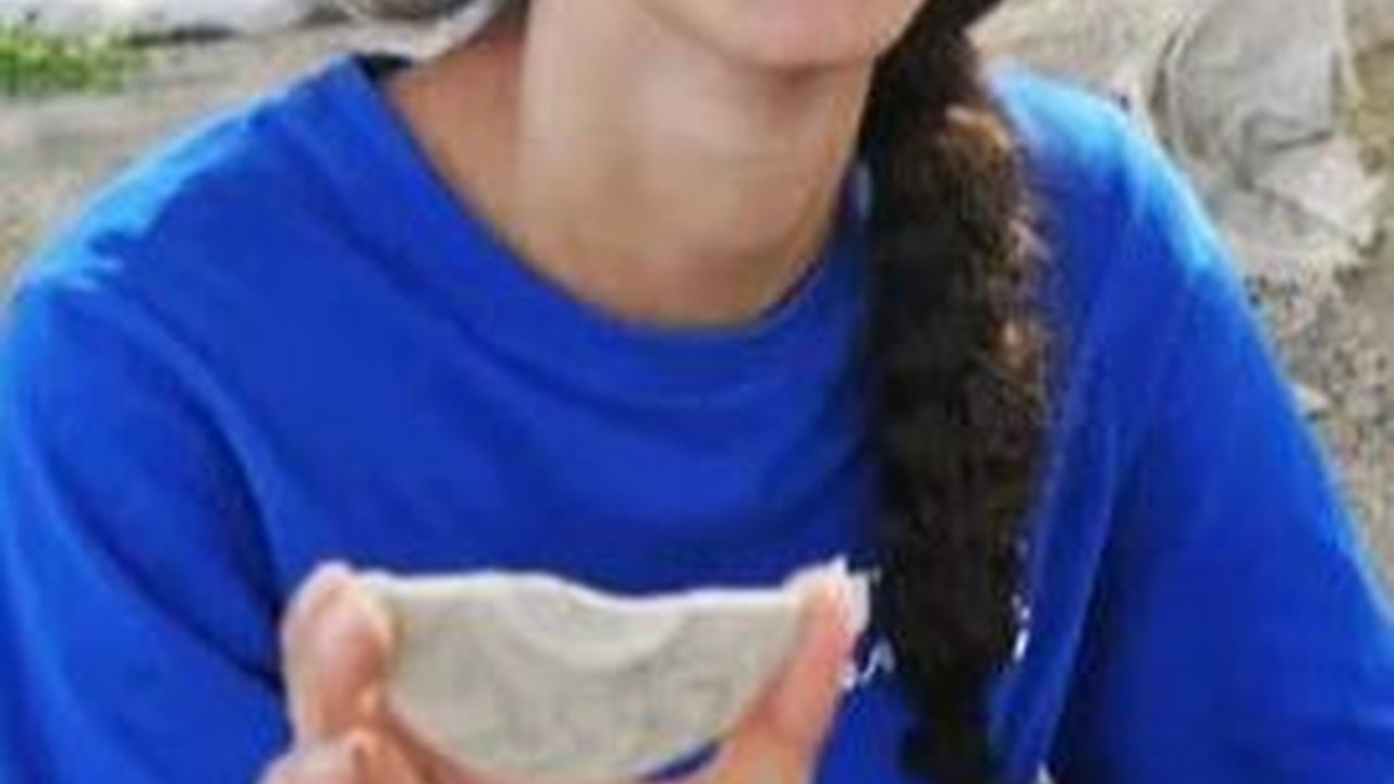 Siswa SMA Temukan Cermin Anti-Sihir Berusia 1500 Tahun, Begini Cara Kerjanya