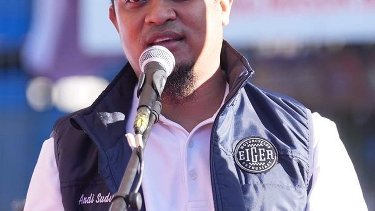 Gubernur Sulsel Lepas 36 Komoditi ke 34 Negara Senilai USD98,33 Juta