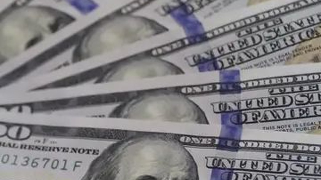 Hasil Pertarungan Elon Musk vs Mark Zuckerberg Bakal Disumbangkan untuk Veteran