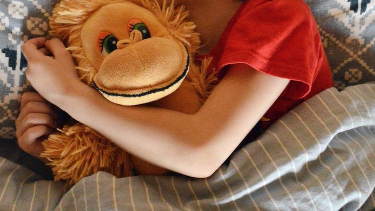 Anak Berkeringat Saat Tidur Malam, Apakah Normal? Ini Penjelasannya