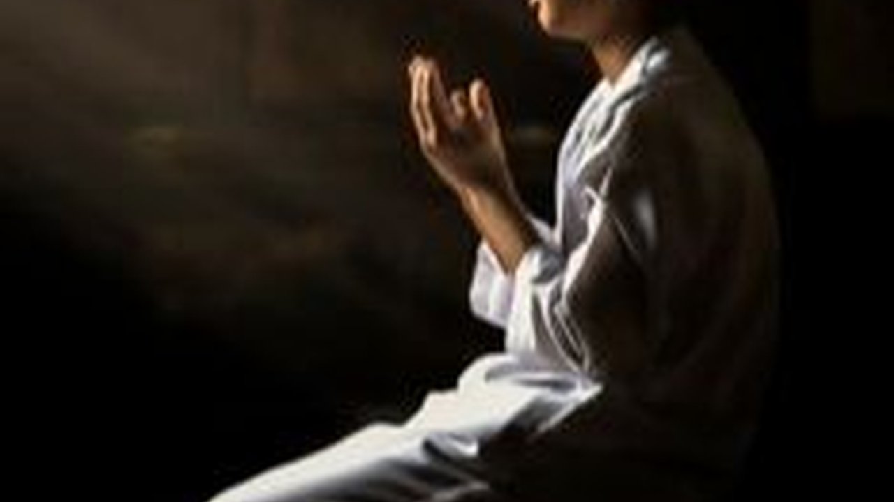 Bacaan Al Barzanji Lengkap Beserta Latin & Artinya, Berisi Riwayat Nabi Muhammad SAW