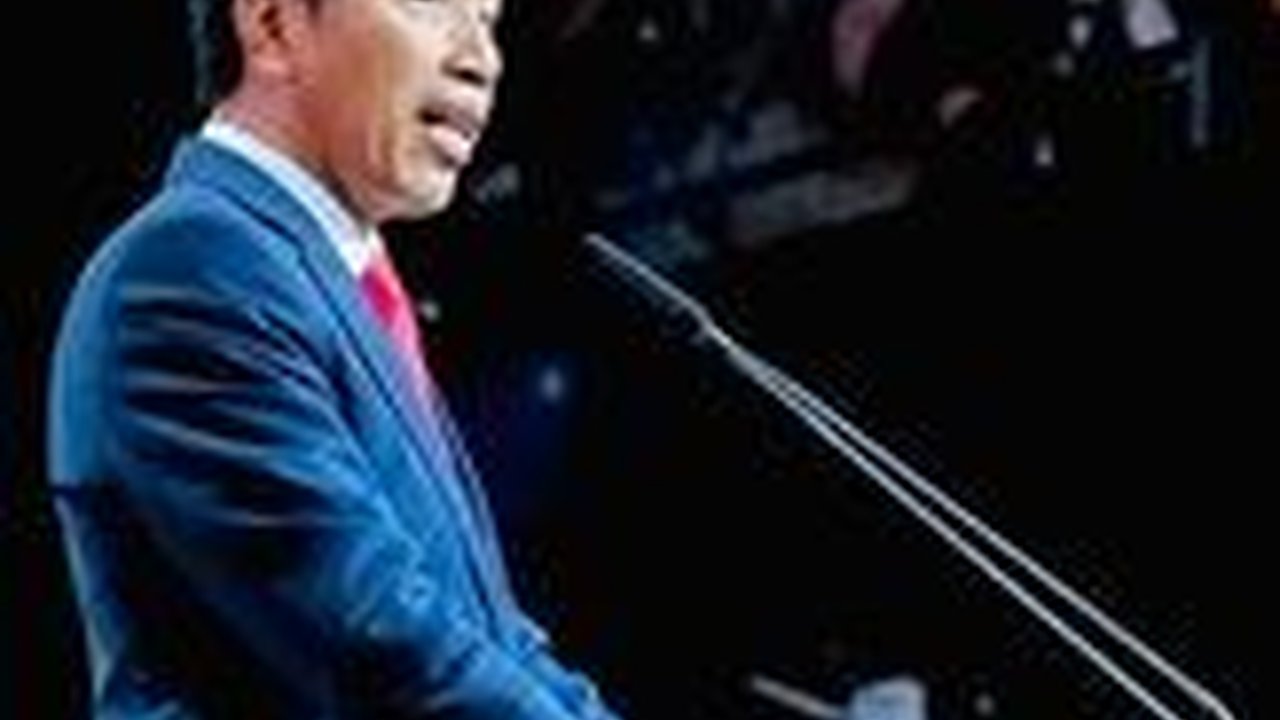 Jokowi: Ekonomi Global Belum Pulih, Tapi ASEAN Mampu Asalkan Bersatu
