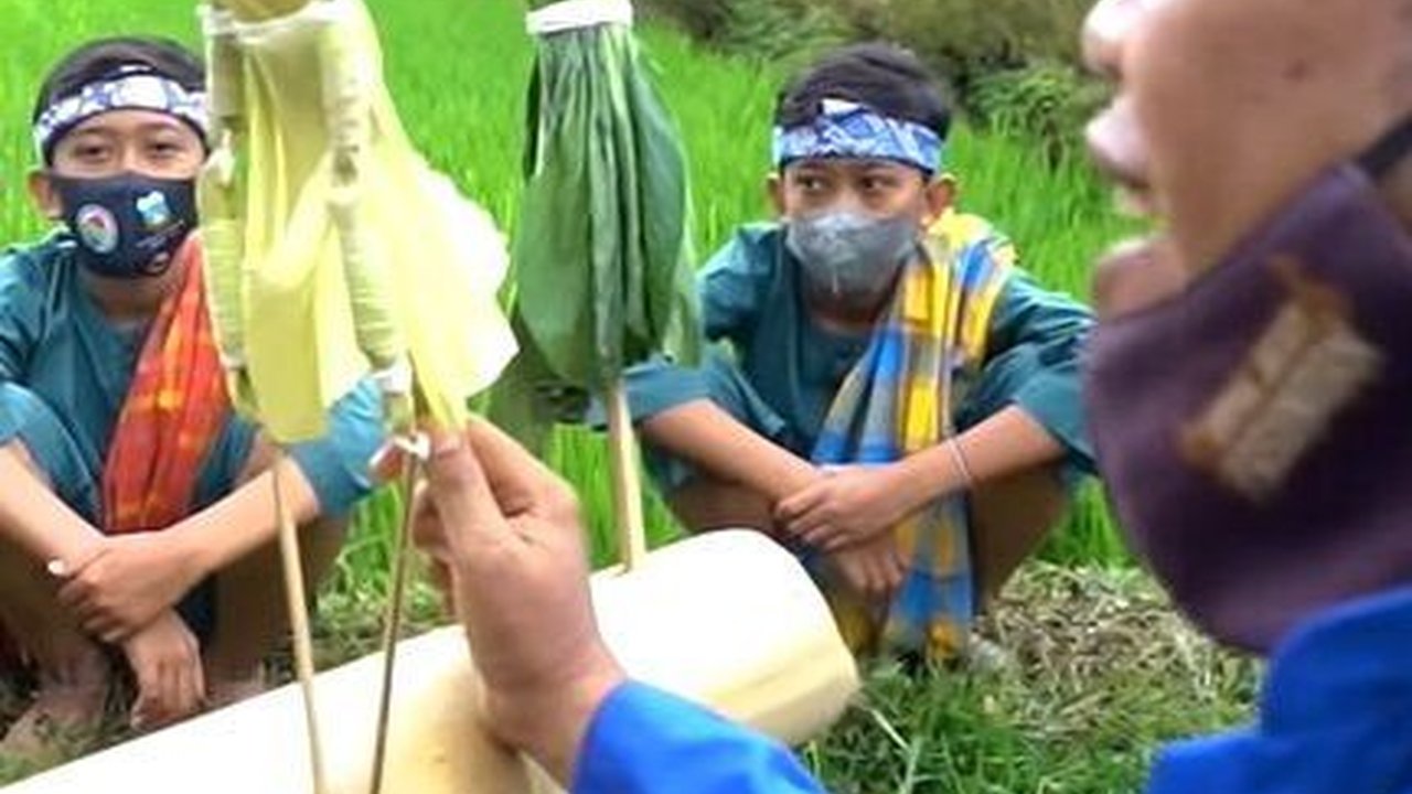 Mengenal Keunikan Kampung Ciburial Garut, Ada Pertunjukan Wayang Sayur