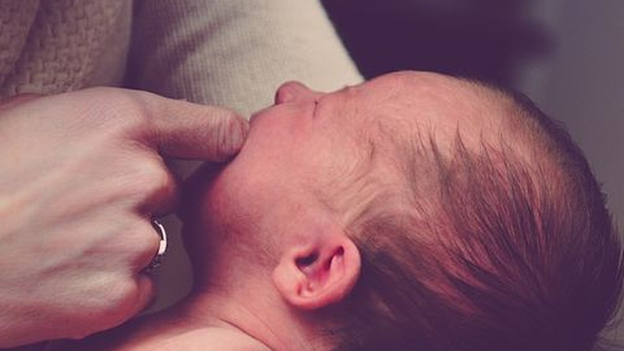 200 Nama Bayi Islami yang Disukai oleh Allah SWT, Cocok untuk Anak Perempuan