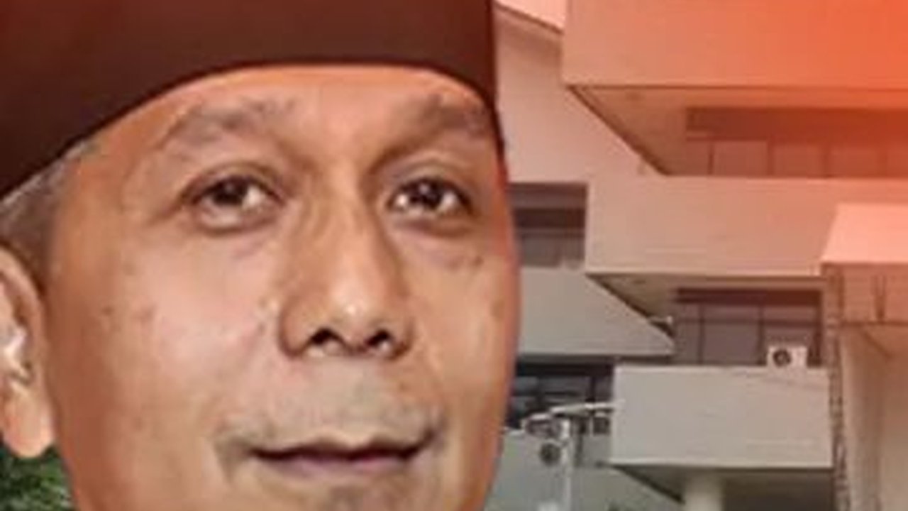 KPK Lelang Emas 2,5 Kg dan Tas Mewah Milik Koruptor Eks Rektor Unila Karomani