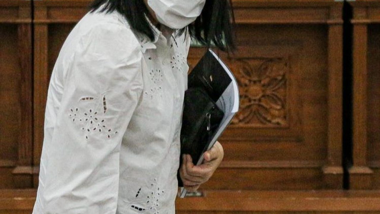 MA Potong Masa Tahanan Putri Candrawathi jadi 10 Tahun Penjara