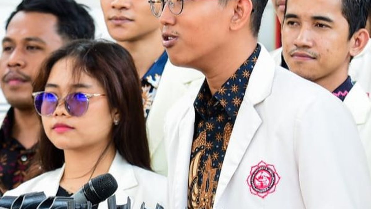 Jokowi Terima Mahasiswa Hindu di Istana: Senang Tak Hanya Kritik, Tapi Kasih Solusi