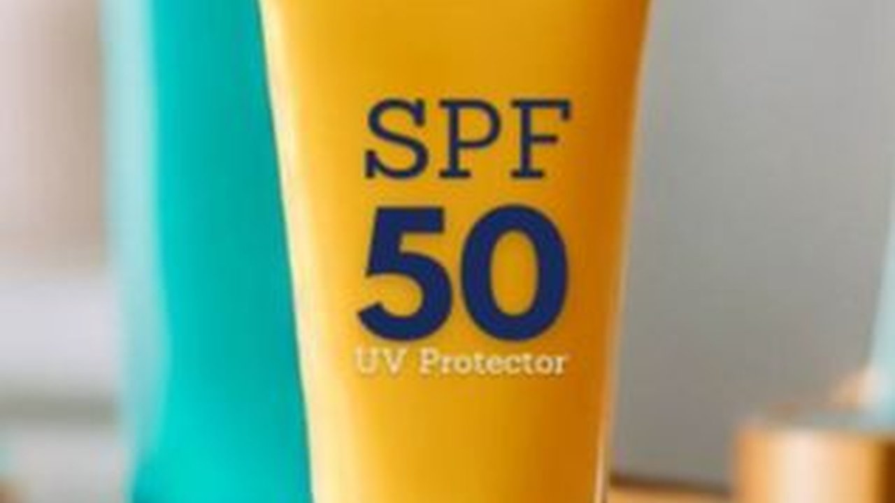 Cara Memilih Sunscreen Berdasarkan Jenis Kulit, Perhatikan Kandungannya!