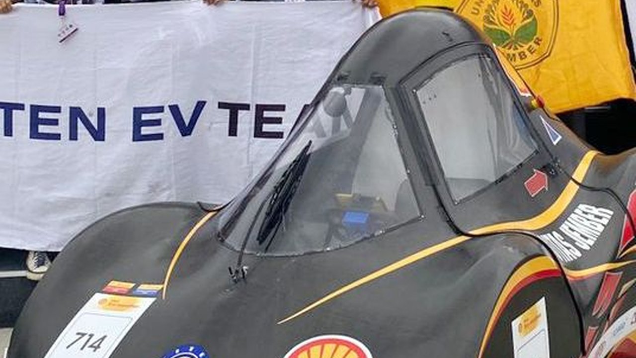 Mobil Listrik Karya Mahasiswa Unej Mampu Tempuh 115 Kilometer Sekali Cas