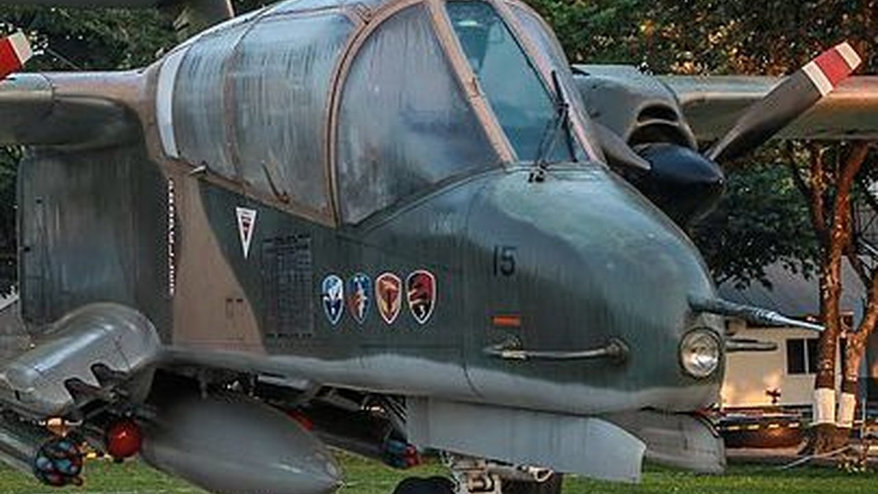 OV-10 Bronco TNI AU, 'Si Kampret' Penghajar Fretilin