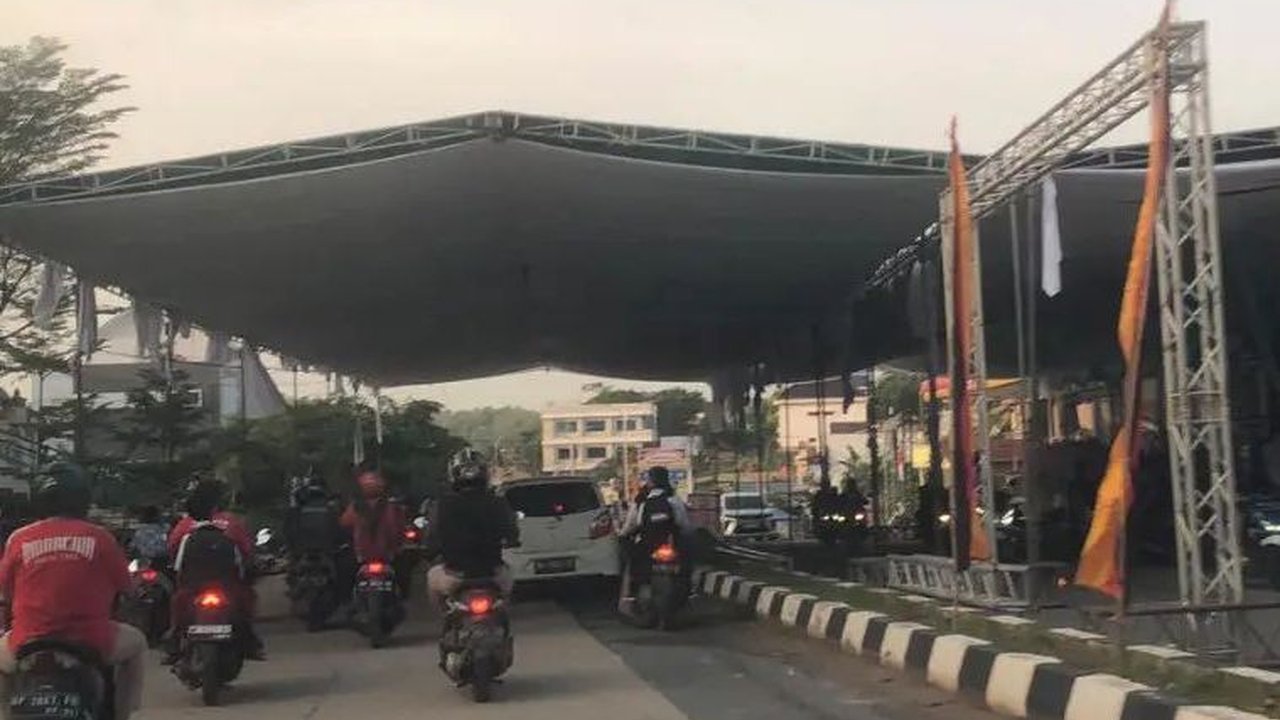 Nikahkan Anak, Anggota DPRD di Kepri Tutup 2 Jalan Besar Jadi Lokasi Hajatan, Aksinya Disorot