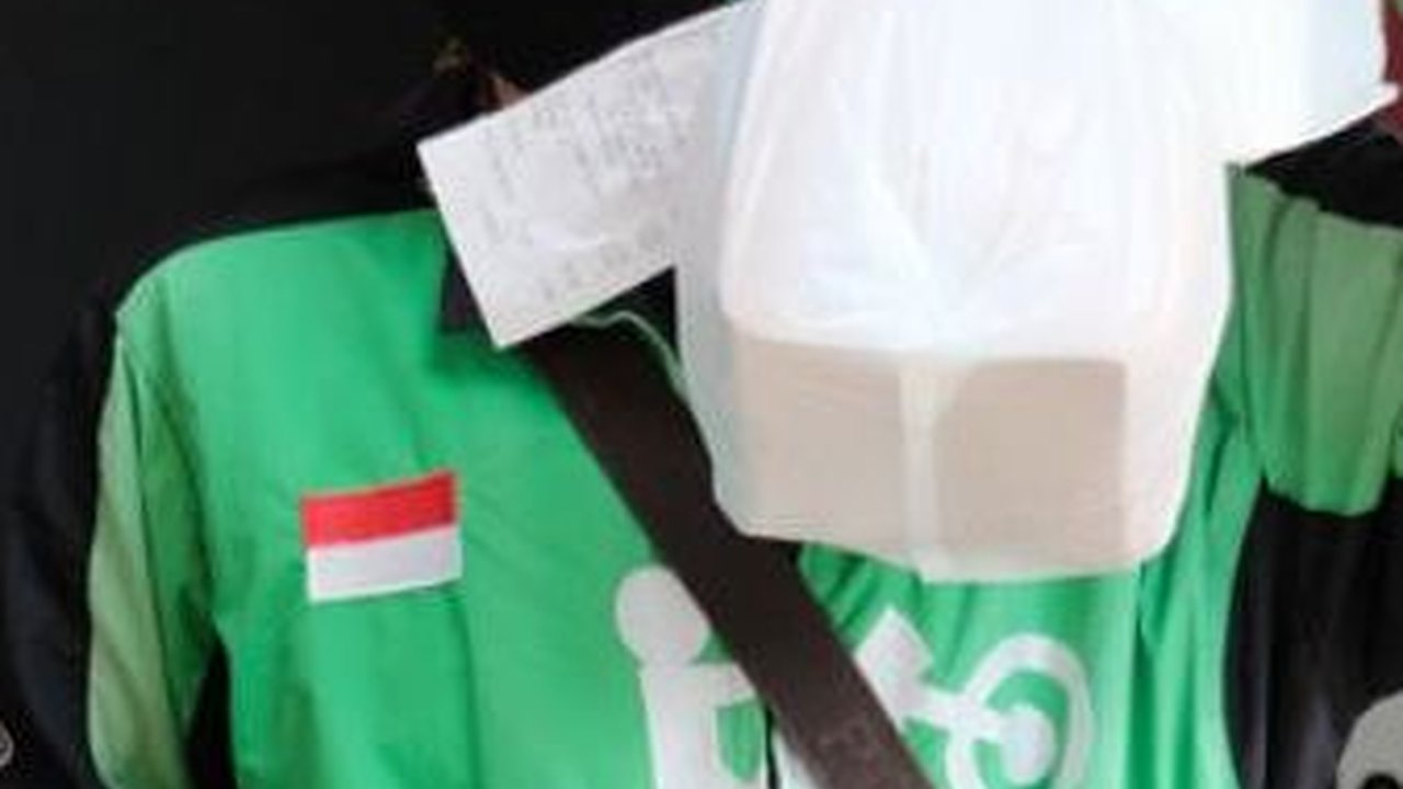 Pengemudi Ojek Online Ngaku Tak Rugi Walau Harga BBM Pertamax Naik, Kok Bisa?