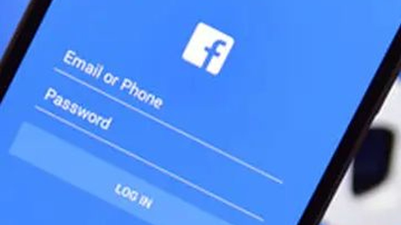 Kemenkominfo Bersama KWI Ajak Masyarakat Isi Ruang Digital dengan Konten Positif