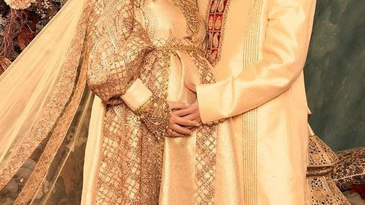 10 Potret Cantik Aurel Hermansyah saat Pemotretan Maternity Terbaru, Usia Kehamilan Kini Menginjak 7 Bulan