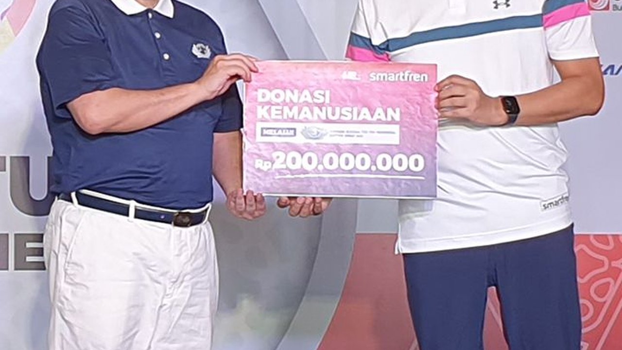 Turnamen Golf Amal Smartfren Berhasil Galang Donasi Rp200 Juta
