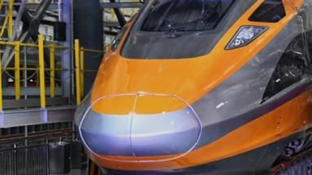 Atap Stasiun Halim Terbakar, KCIC Pastikan Tidak Ada Korban Jiwa