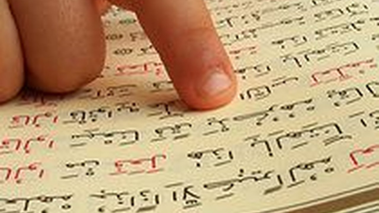 6 Macam Huruf Izhar Beserta Penjelasan & Contoh, Pahami Pula Ciri-Cirinya