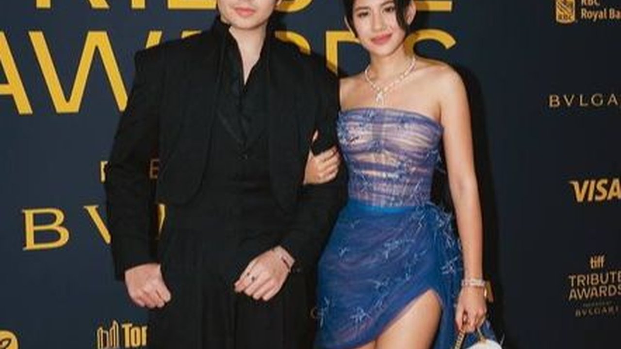 8 Foto Cantik Shenina Cinnamon di TIFF Tribute Awards 2023, Bersama Angga Yunanda