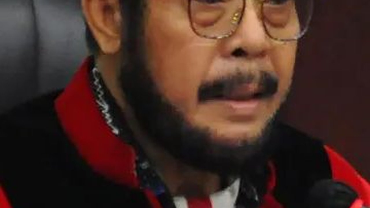 VIDEO: Anwar Usman 