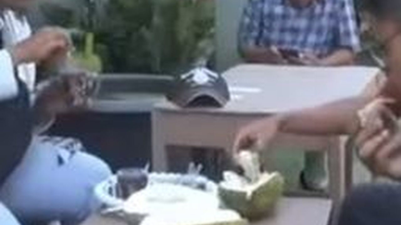 Menikmati Sensasi Kopi Dicampur Durian di Klaten, Bikin Ketagihan