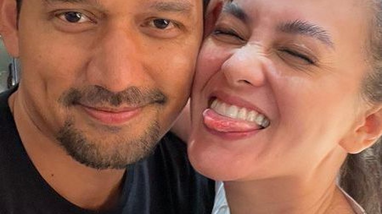 Lama LDR, Intip Momen Romantis Ririn Ekawati Sambut Kepulangan Ibnu Jamil