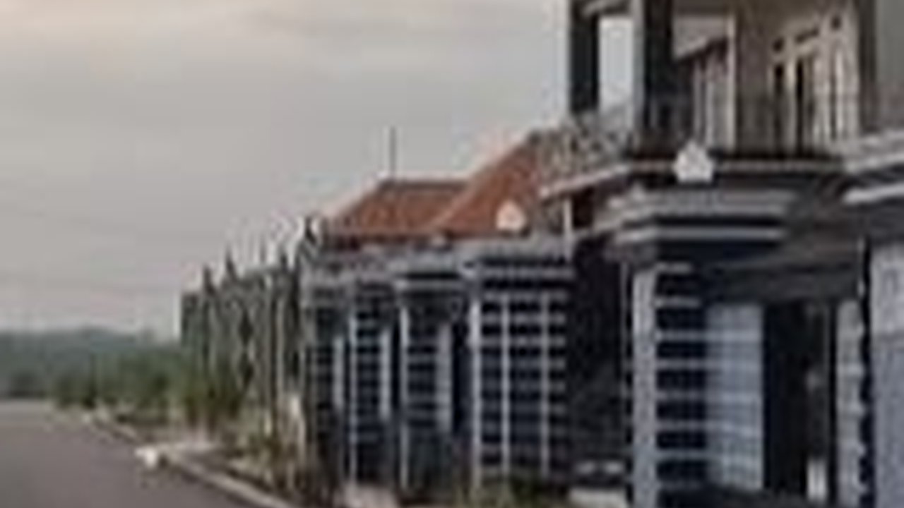 Melihat Kampung Milyarder Dadakan Relokasi Pertamina di Tuban, Megah dan Ada yang Pakai Marmer