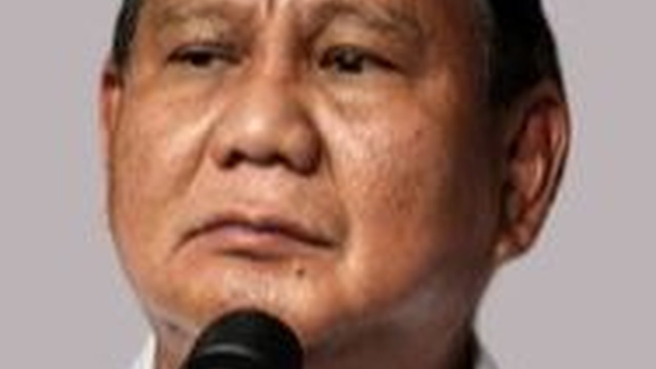Prabowo Dinilai Lebih Berdaulat Sebagai Capres 2024 Dibandingkan Ganjar dan Anies