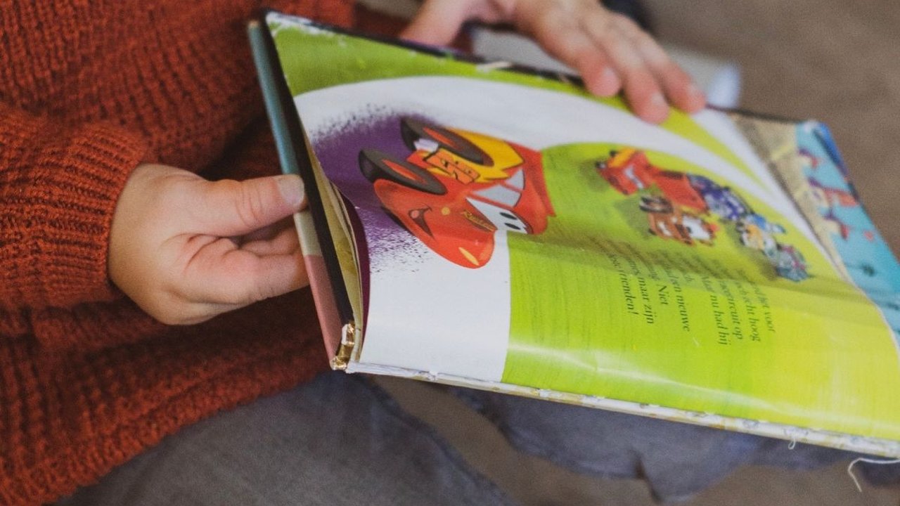 10 Dongeng Pendek Anak yang Inspiratif dan Penuh Makna, Cocok Dibacakan Sebelum Tidur