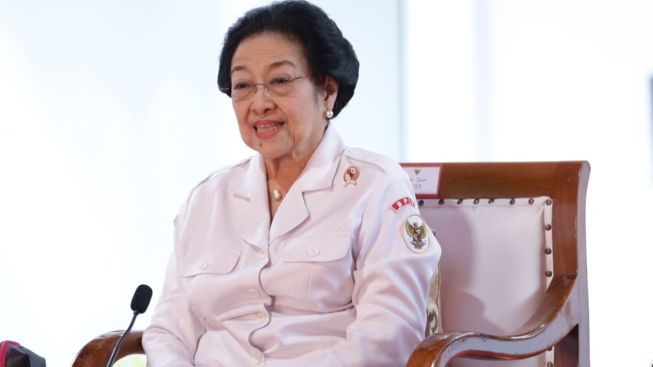 Megawati Beri Pembinaan Ideologi Pancasila Kepada Para Menteri dan Pemangku Kebijakan