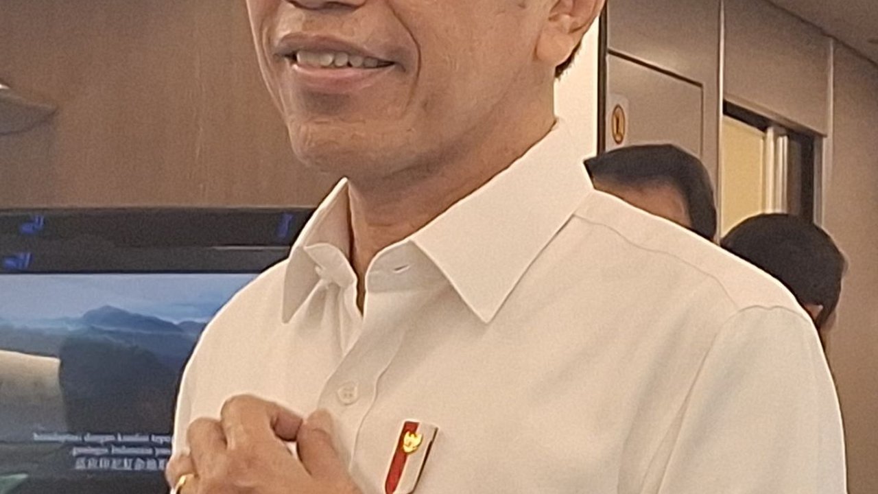 Menjajal Kereta Cepat Jakarta-Bandung Bareng Jokowi, Nyaman dan Tak Terasa Guncangan