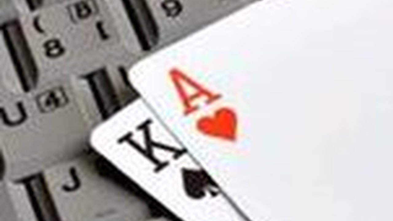 Wamenkominfo Bicara Masifnya Situs Judi Online: Ditutup 949 Ribu, tapi Muncul Lagi