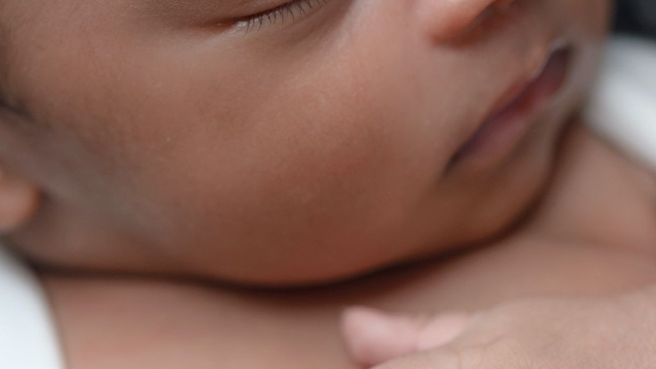 Panduan Seminggu Pertama Kelahiran Bayi yang Perlu Diketahui Orangtua