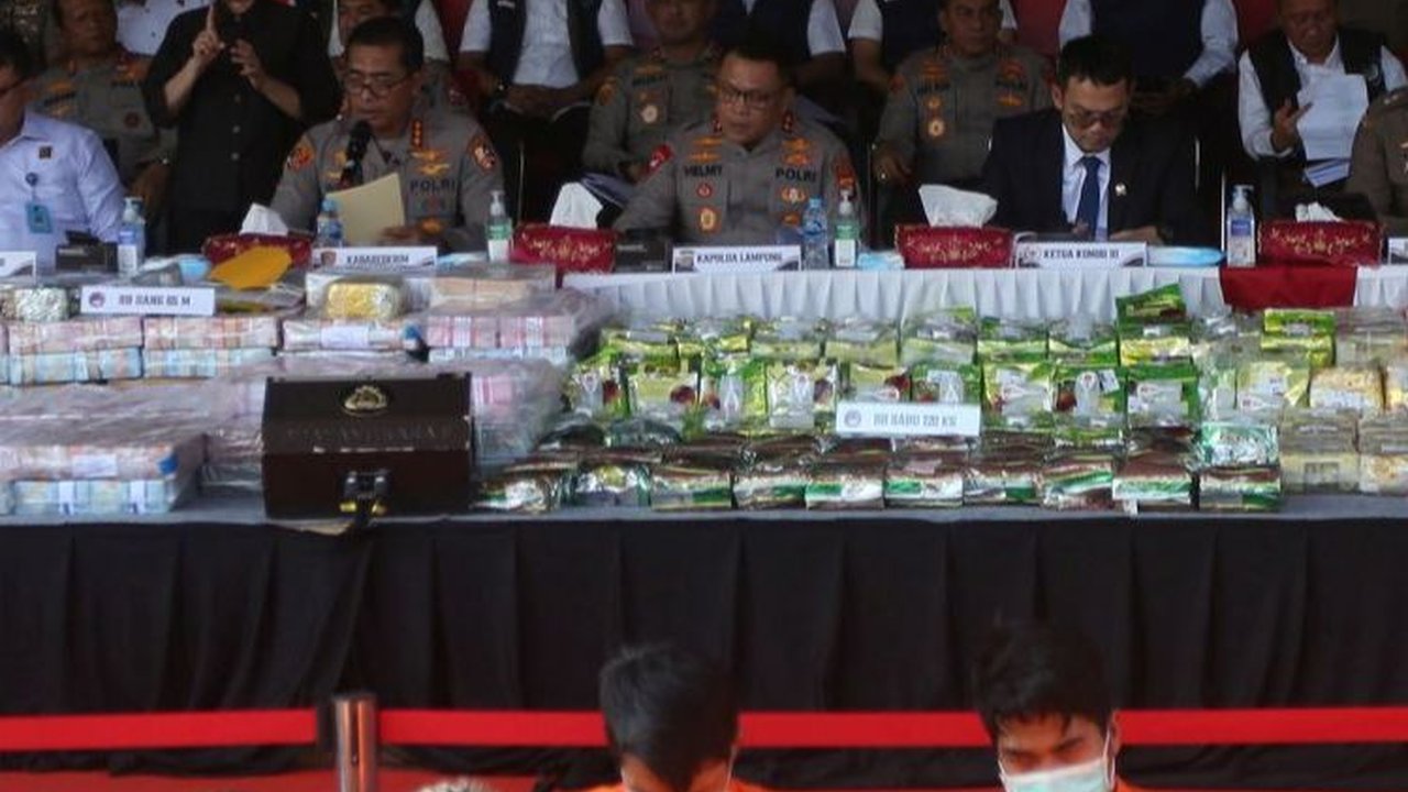 Memburu Pengelola Uang Gembong Narkoba Terbesar di Indonesia Fredy Pratama