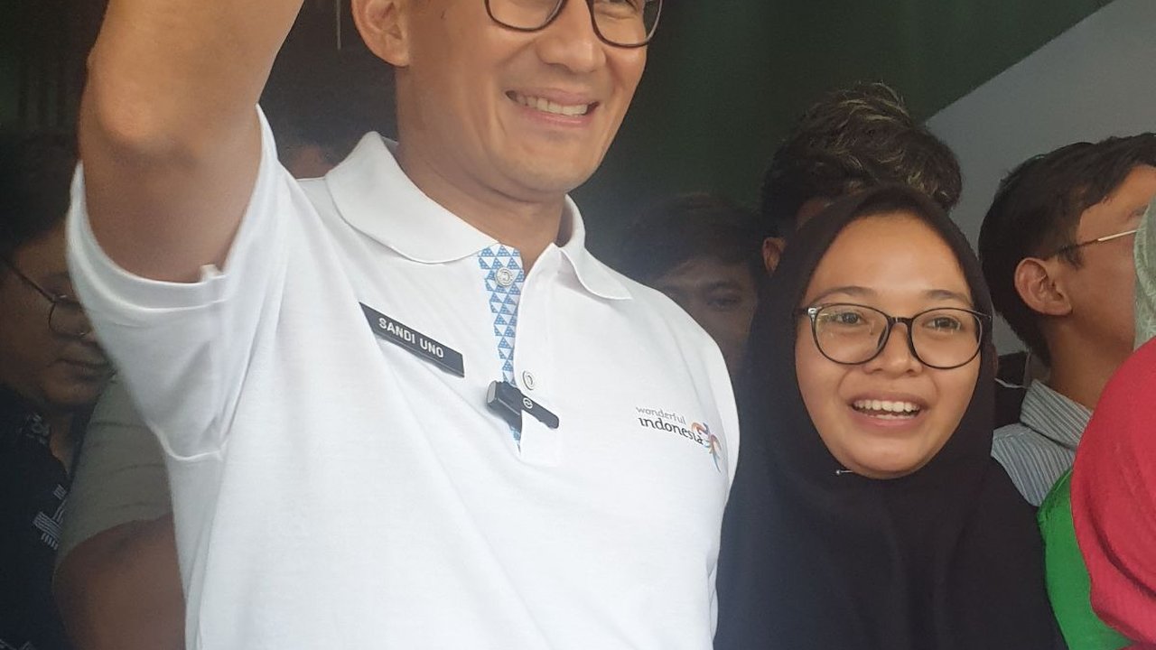 Beda dengan Menteri Teten, Sandiaga Tolak TikTok Shop Dilarang di Indonesia